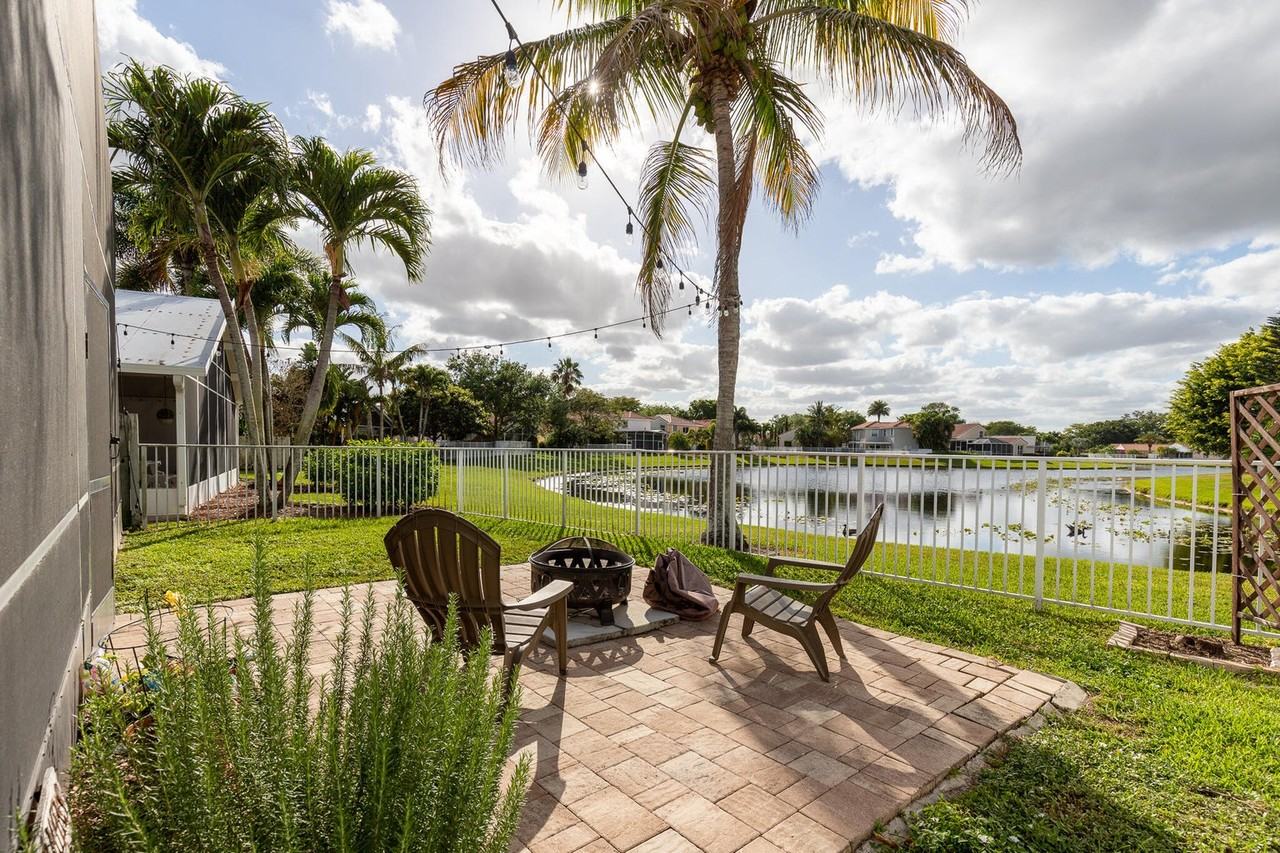 5623 Green Island Blvd #NA - Photo 3 of 36