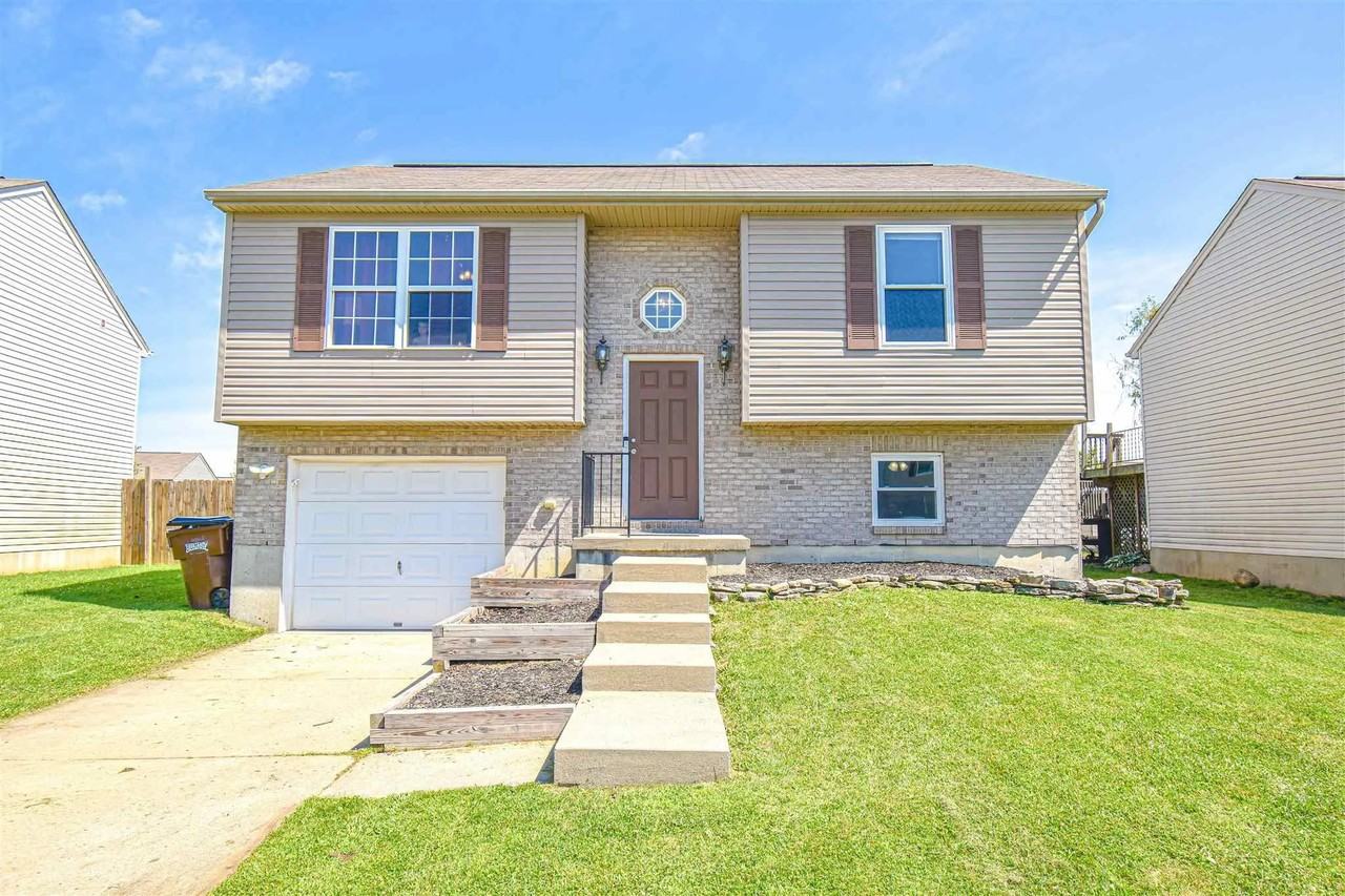 579 Astoria Ct #NA - Photo 2 of 45