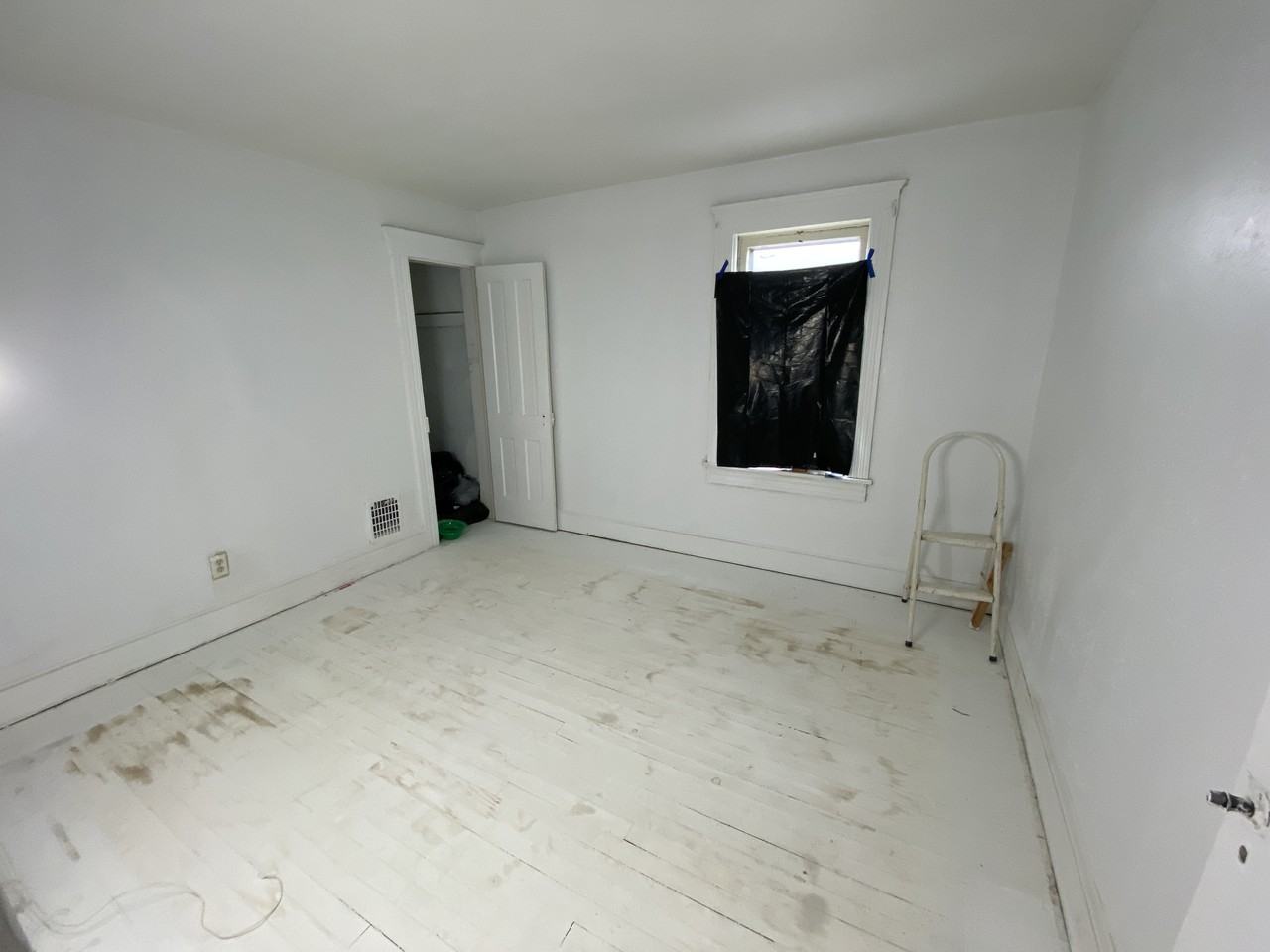 156 Division St #156 - Photo 3 of 19