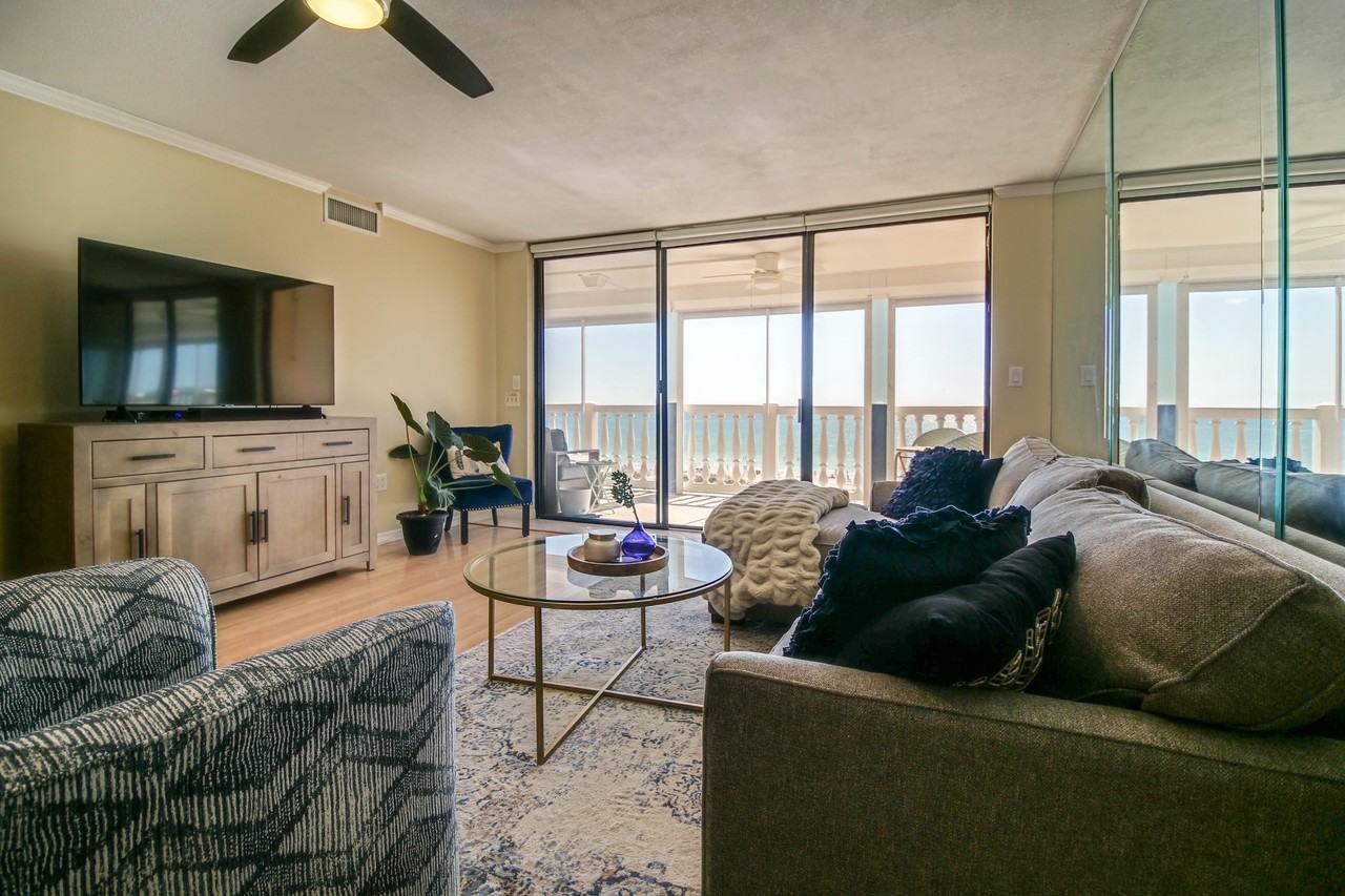 6600 Sunset Way #420