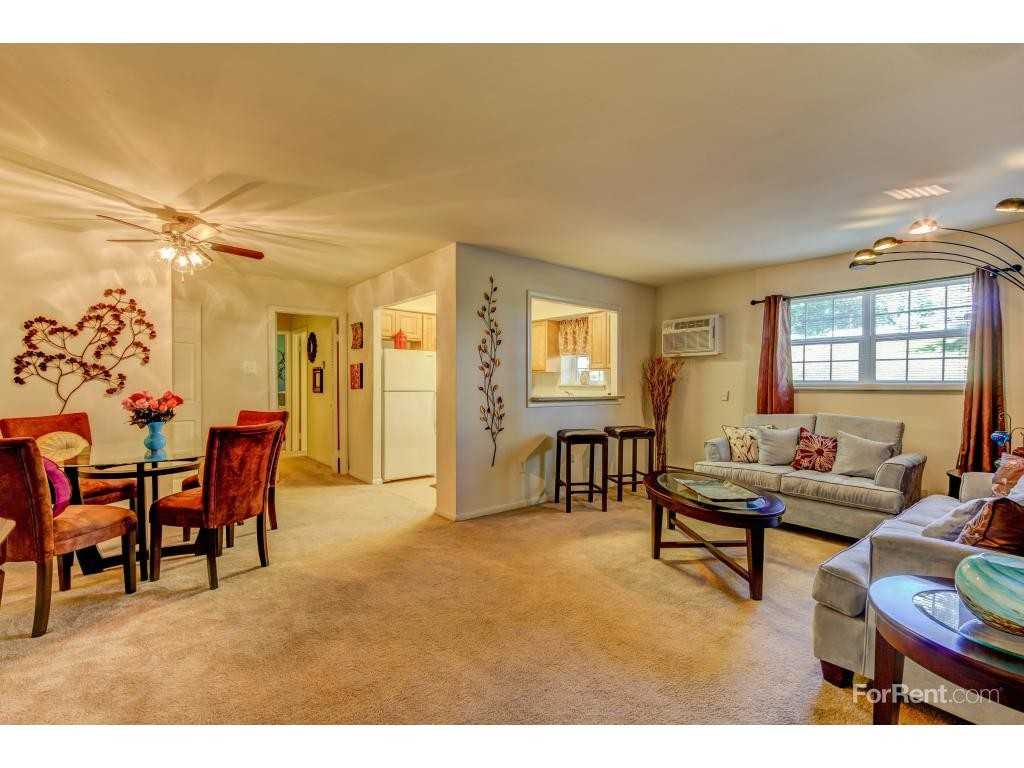 Woodacres - Photo 3 of 19