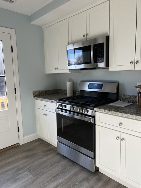 14 Summer St #2 - Photo 3 of 11