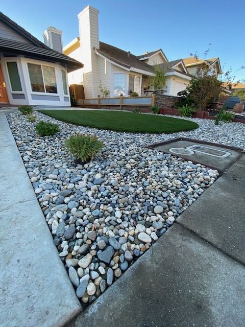 211 Paddlewheel Dr #NA - Photo 3 of 36