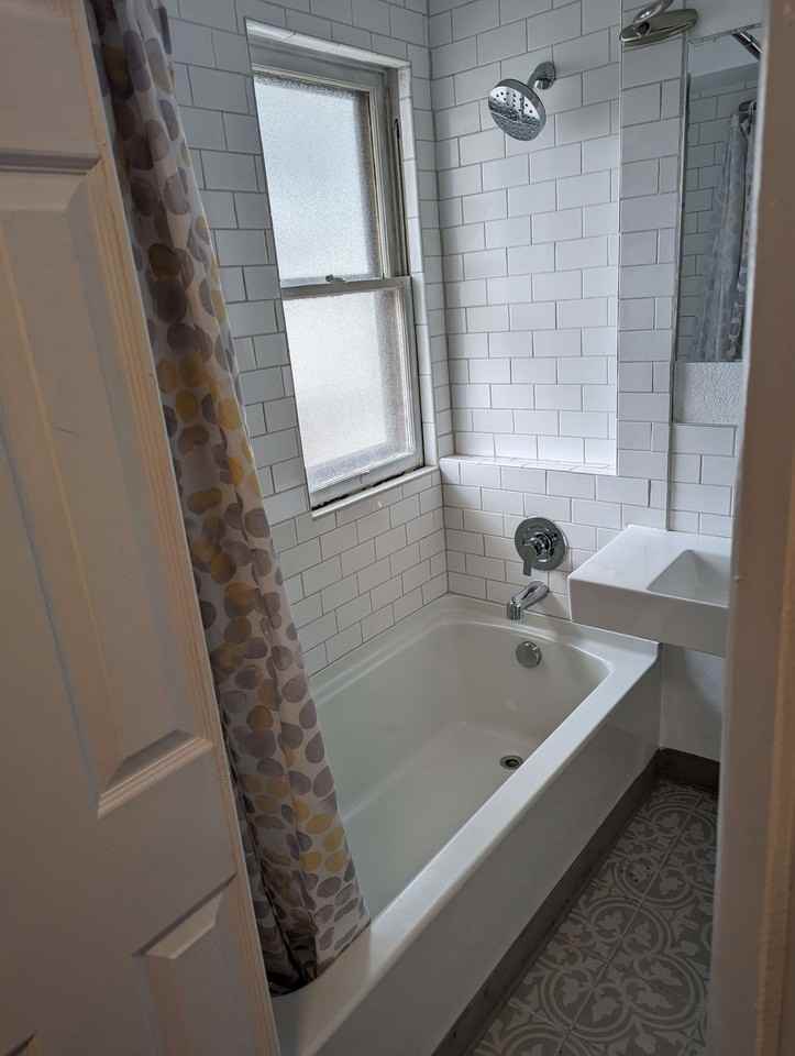 318 W Euclid Ave #NA - Photo 3 of 14