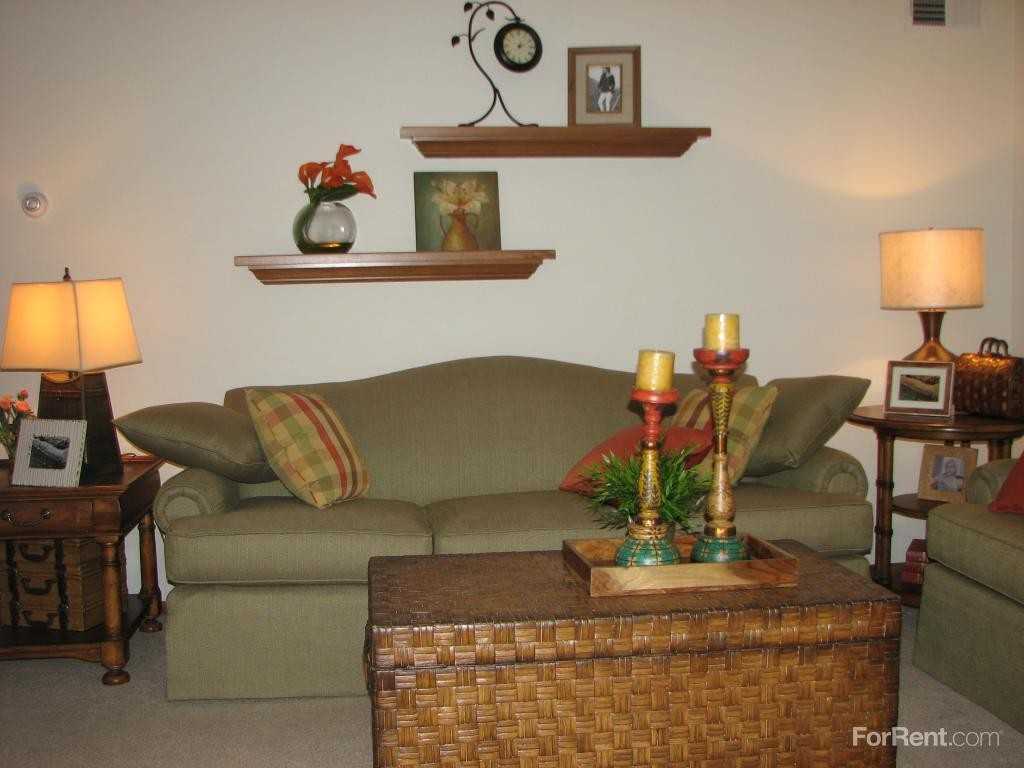 Burr Oaks Village - Photo 2 of 12