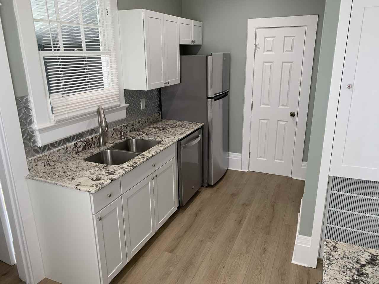 1530 Evans Ave #L - Photo 2 of 6