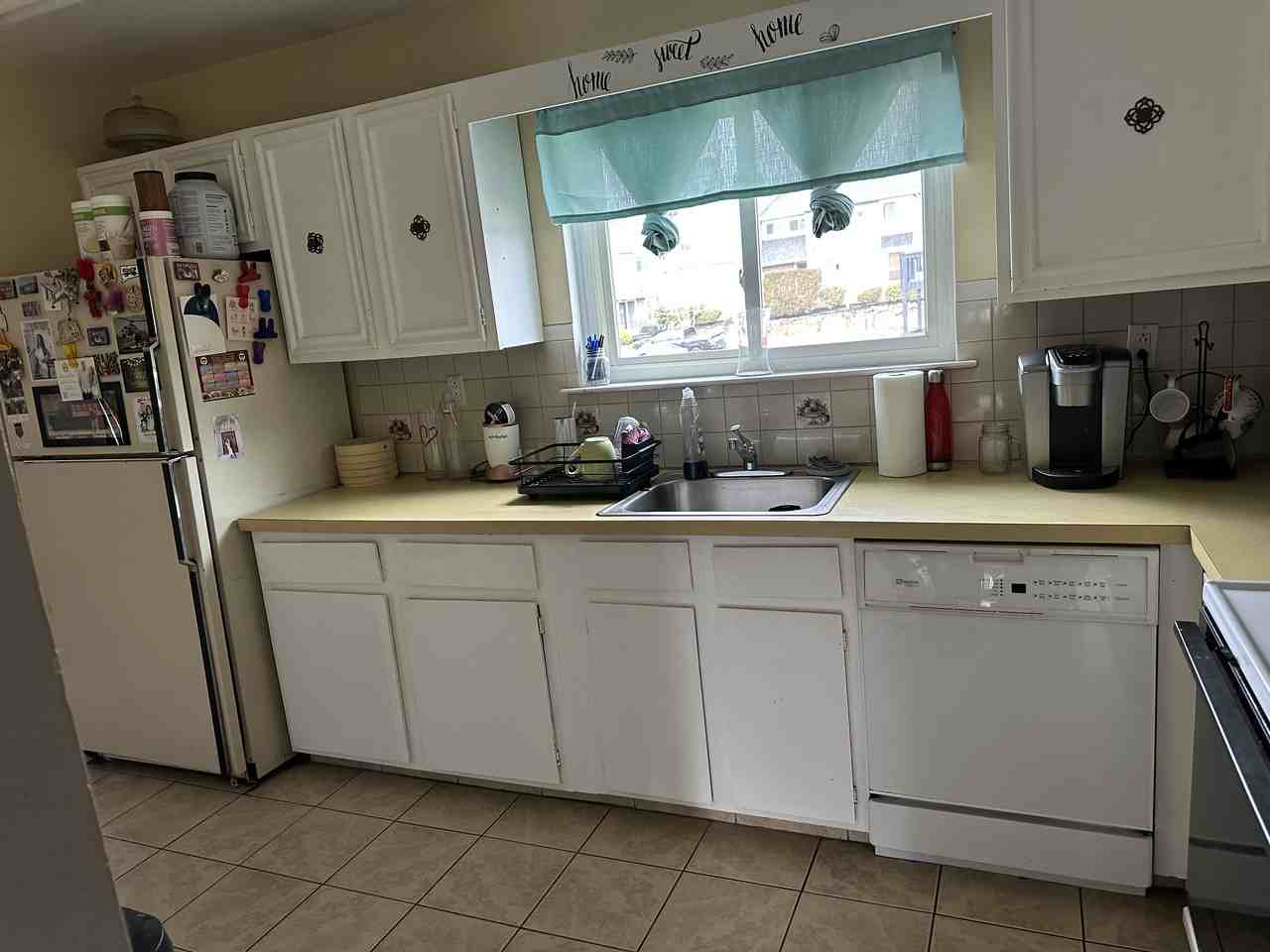 Ameridge Dr - Photo 2 of 13