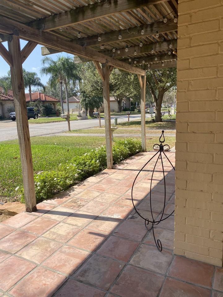 5404 Guava Dr #NA - Photo 2 of 33