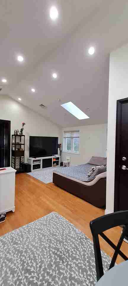 63 33 Alderton St #2L - Photo 3 of 14