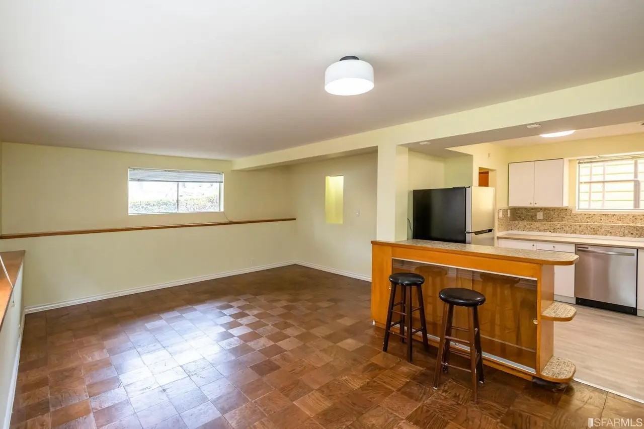 1551 20th Ave #A - Photo 2 of 12