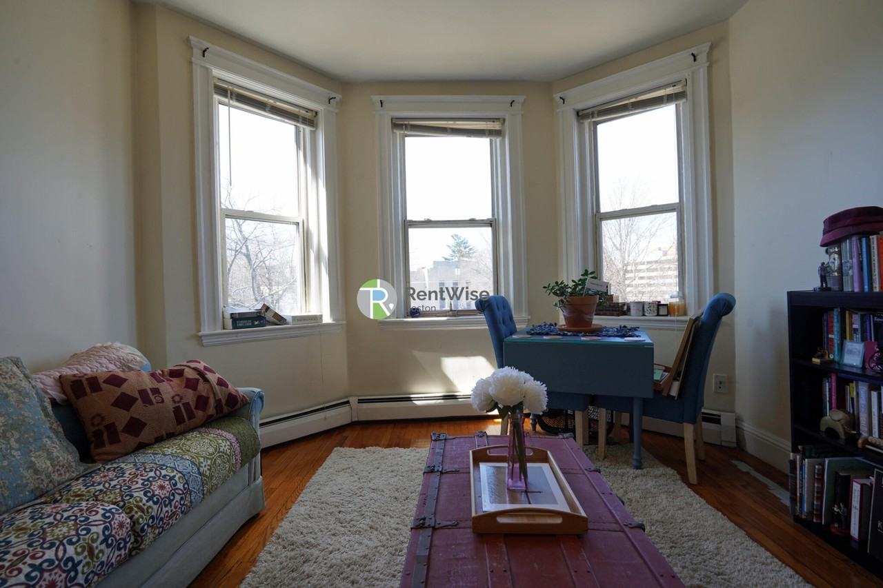 1844 Commonwealth Ave #14 - Photo 2 of 15