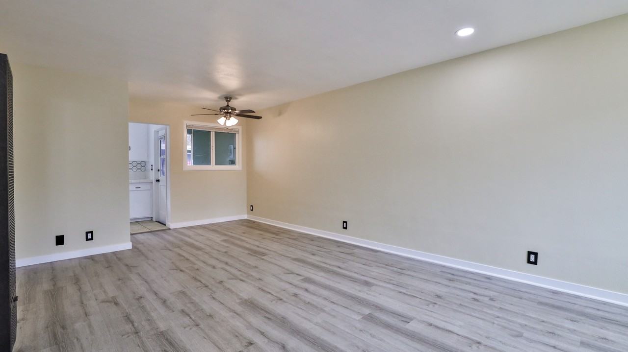 757 Baylor Ave #757 - Photo 3 of 18