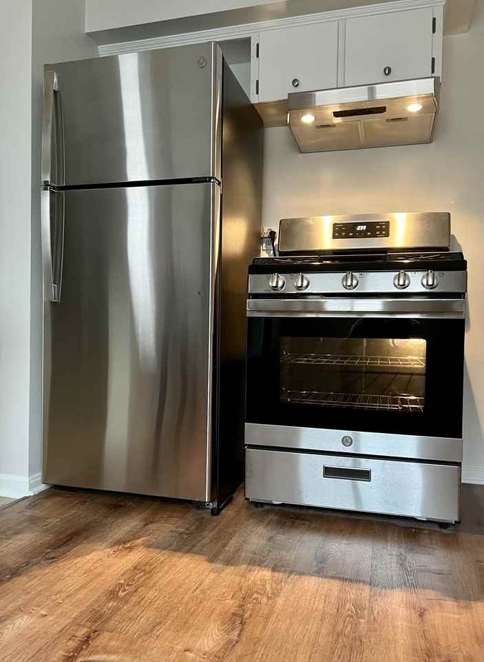 2053 Vernier Rd #1 - Photo 2 of 20