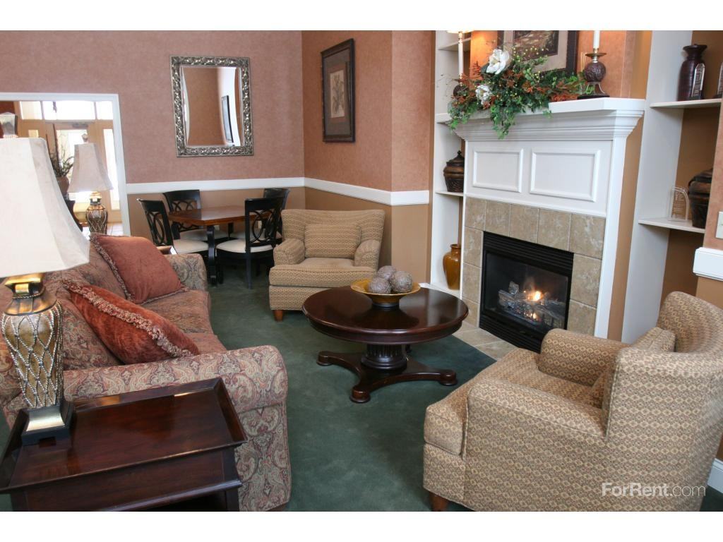 Somerset Luxury Apartments - Photo 2 of 19