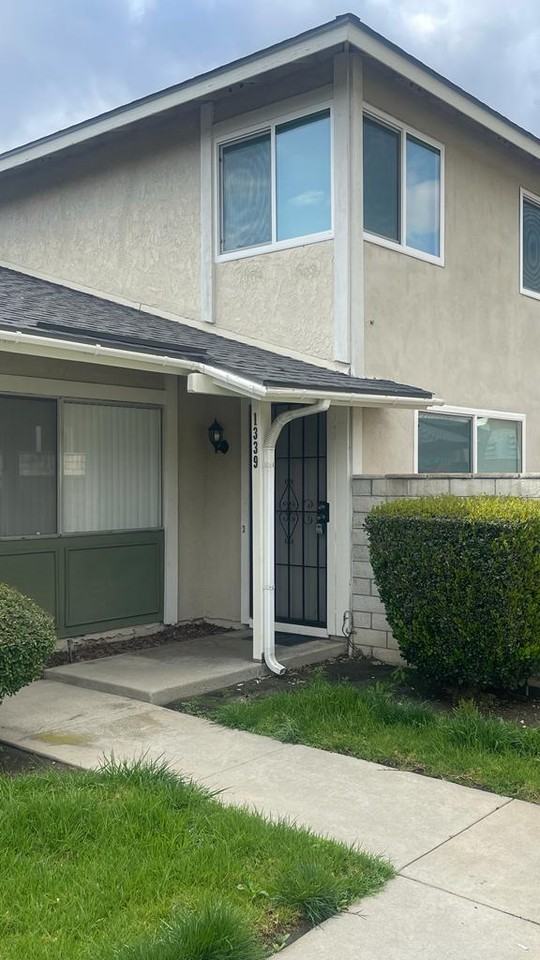 1339 Brooktree Cir #NA - Photo 3 of 39