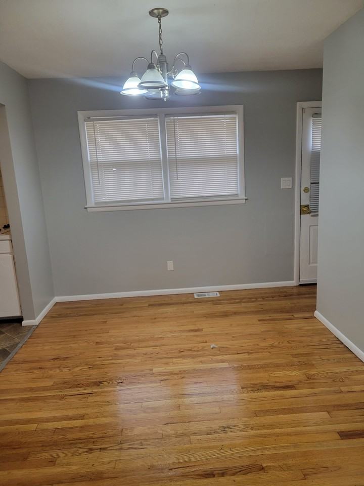 11813 Fuller Ave #NA - Photo 2 of 7