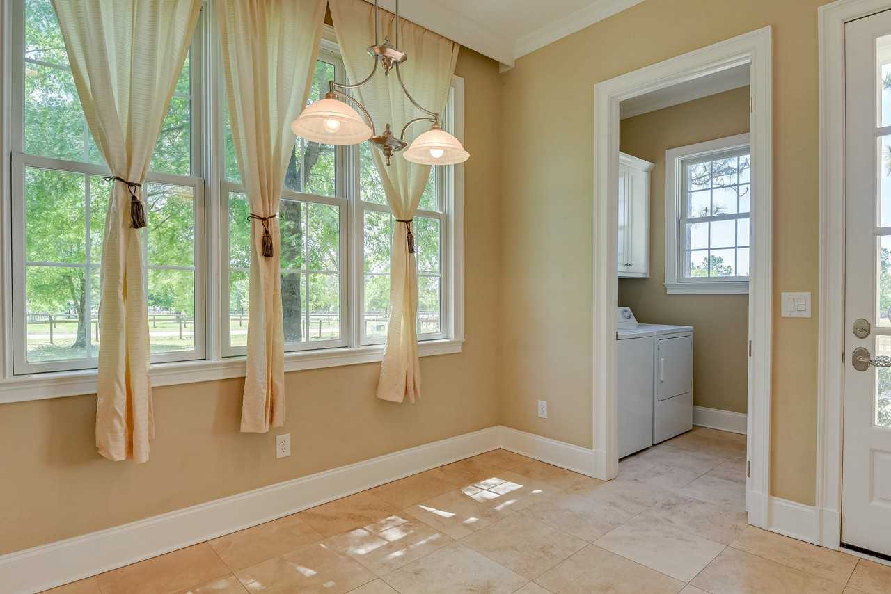 335 Equestrian Way #NA - Photo 3 of 9
