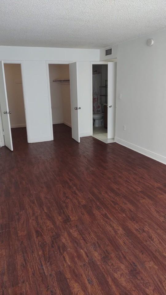496 Northwest 165th Street 109 - 1 #1 - Photo 5 of 6