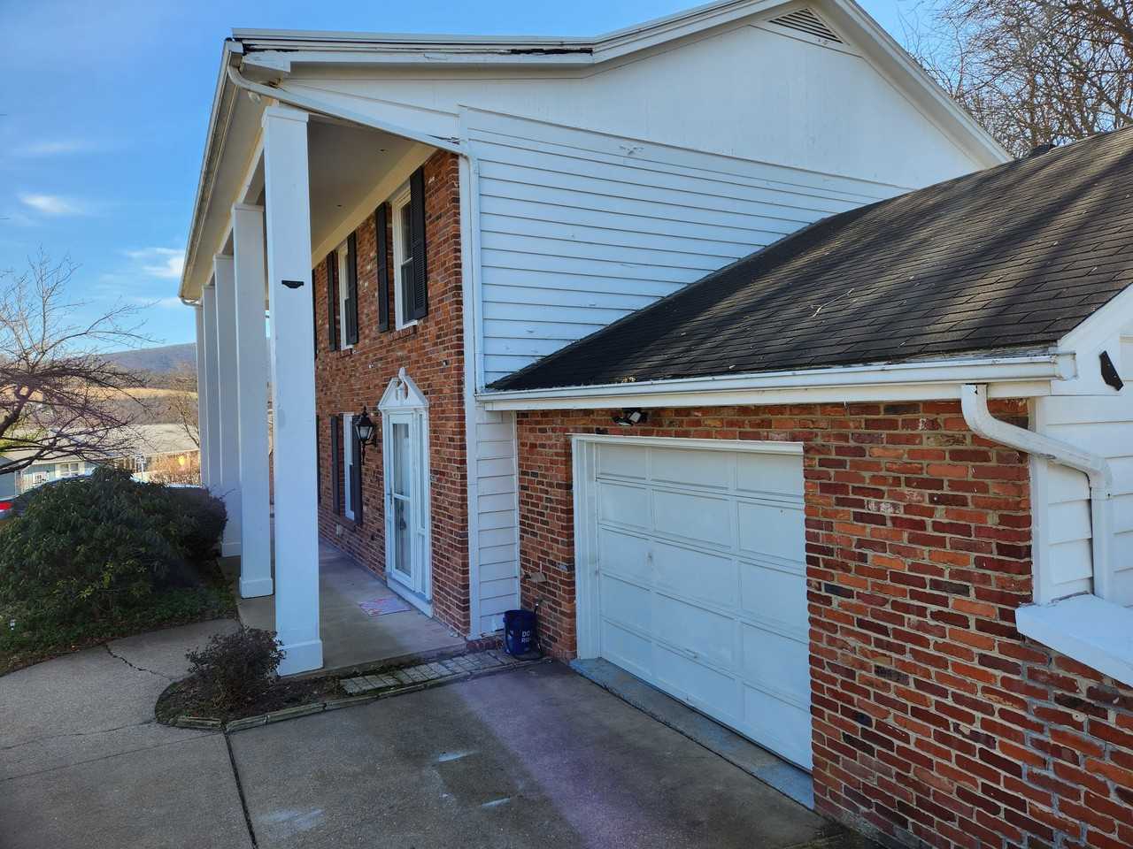 737 Cedarcrest Dr #NA - Photo 3 of 13