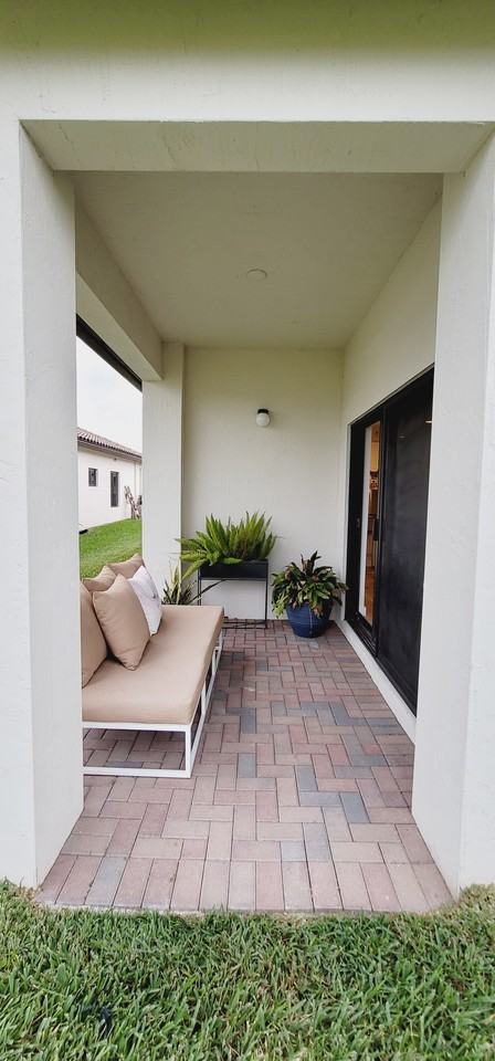 4851 Frattina St #NA - Photo 3 of 18