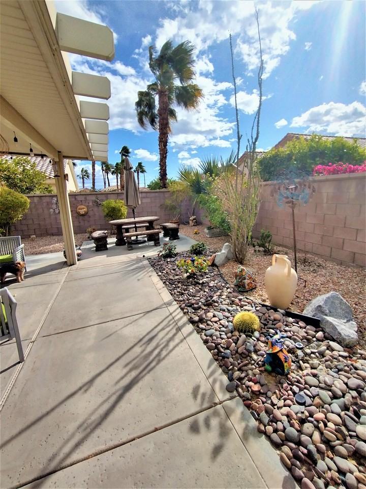 78933 Oasis Spring Ln #SFR - Photo 2 of 40