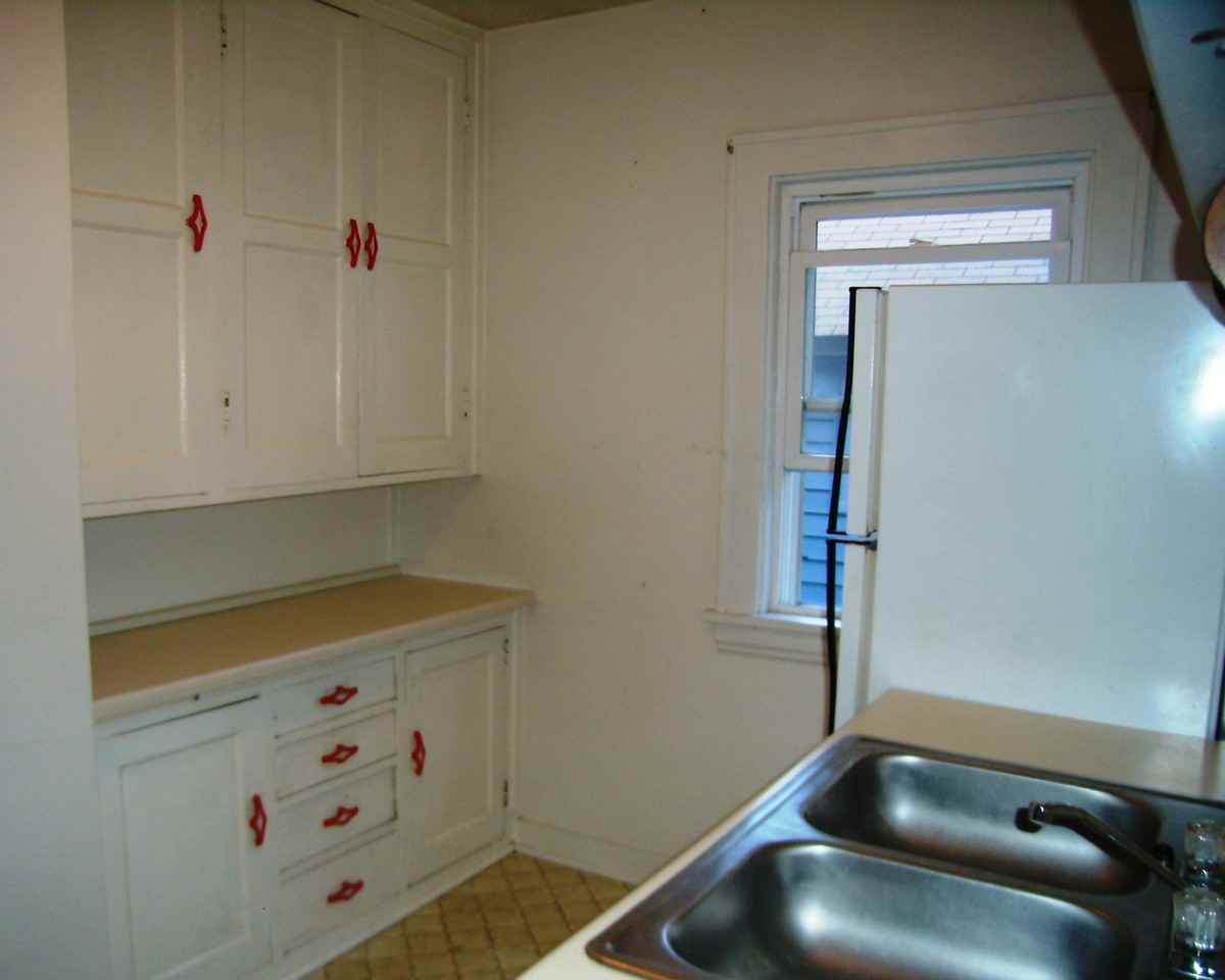 994 Old Lexington Ave #C - Photo 3 of 13