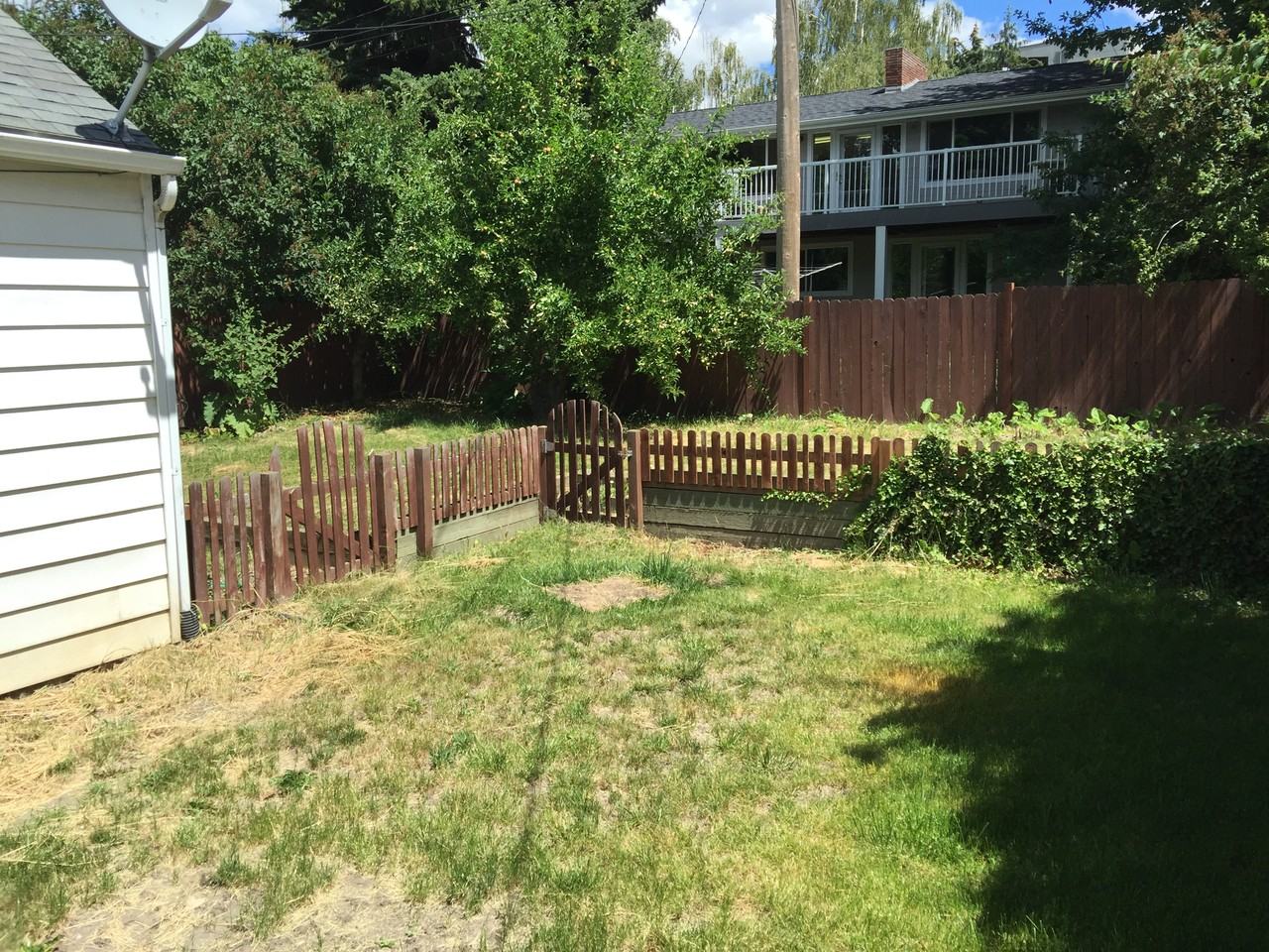 1030 Ne Duncan Ln #NA - Photo 3 of 15