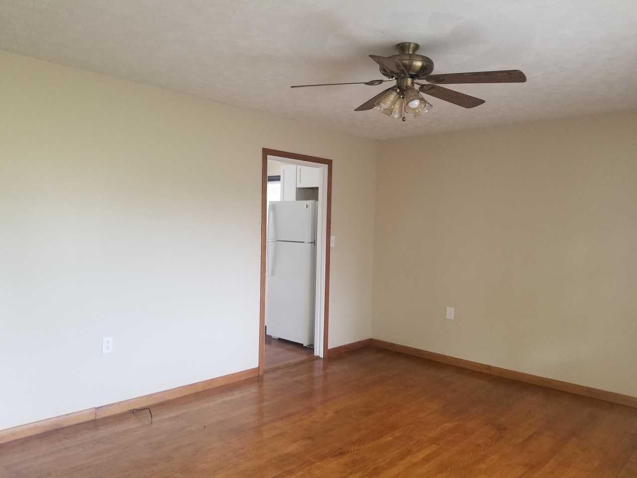 614 Troy Dr #NA - Photo 2 of 15