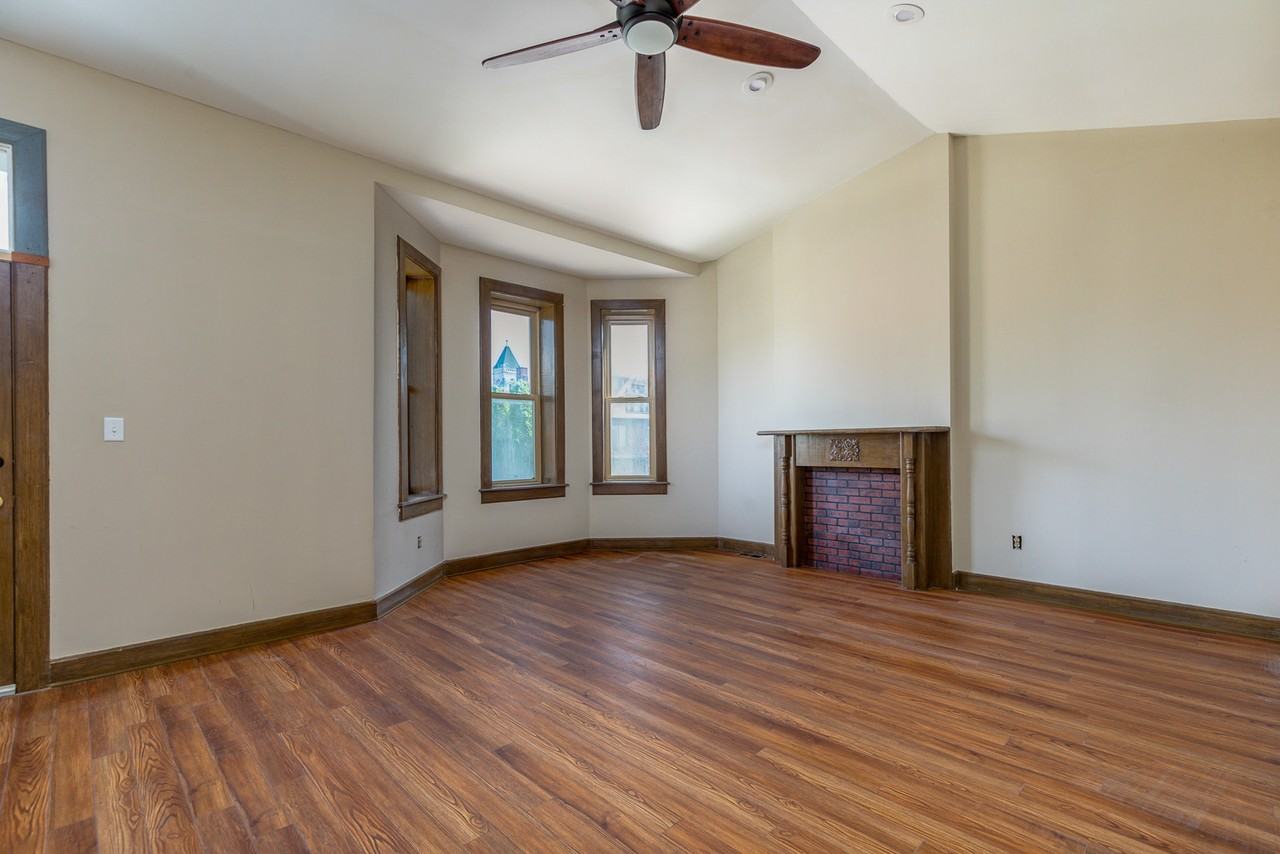 5024 Cates Ave #A - Photo 3 of 15
