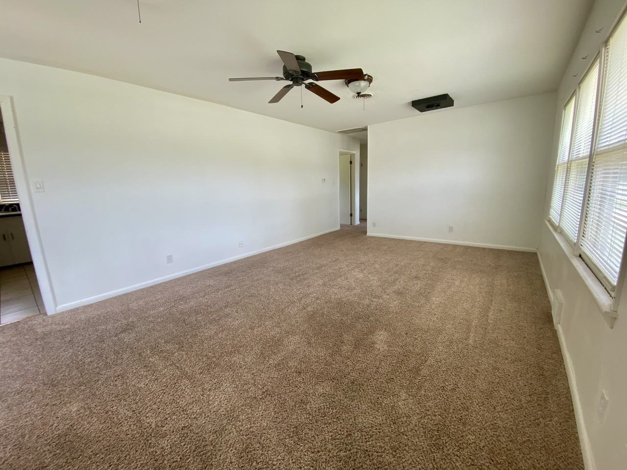 2214 Duncan St #NA - Photo 2 of 17