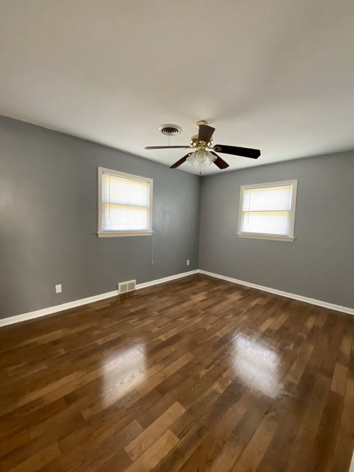 2214 Duncan St #NA - Photo 3 of 17