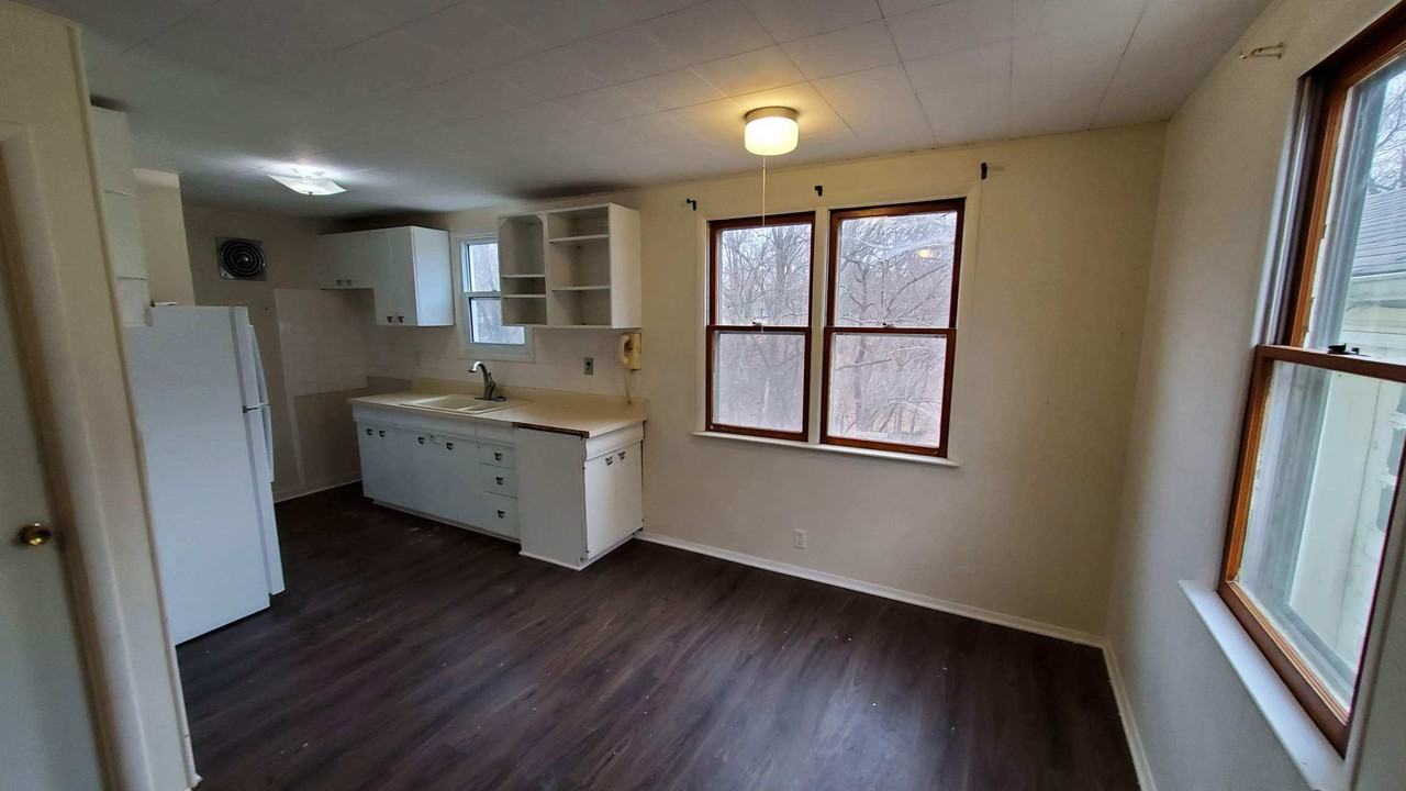 2920 4th Street A #NA - Photo 3 of 9