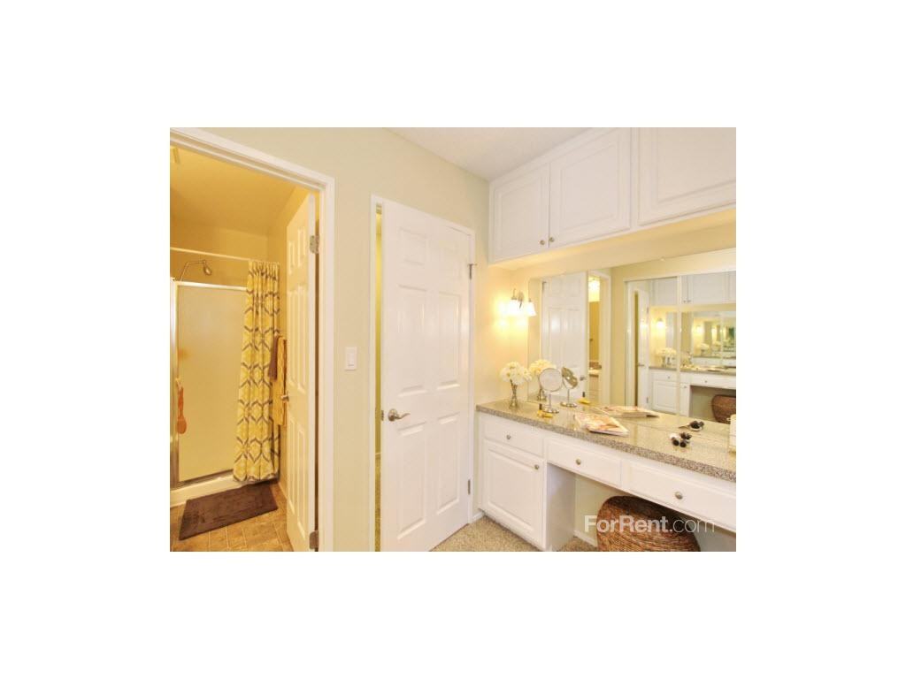 IMT Thousand Oaks - Photo 2 of 19