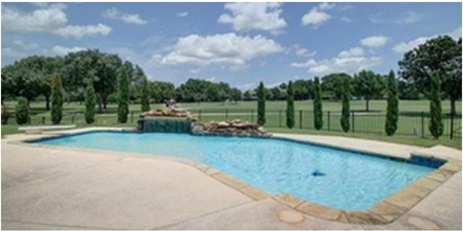 10 Riviera Ct #NA - Photo 2 of 26