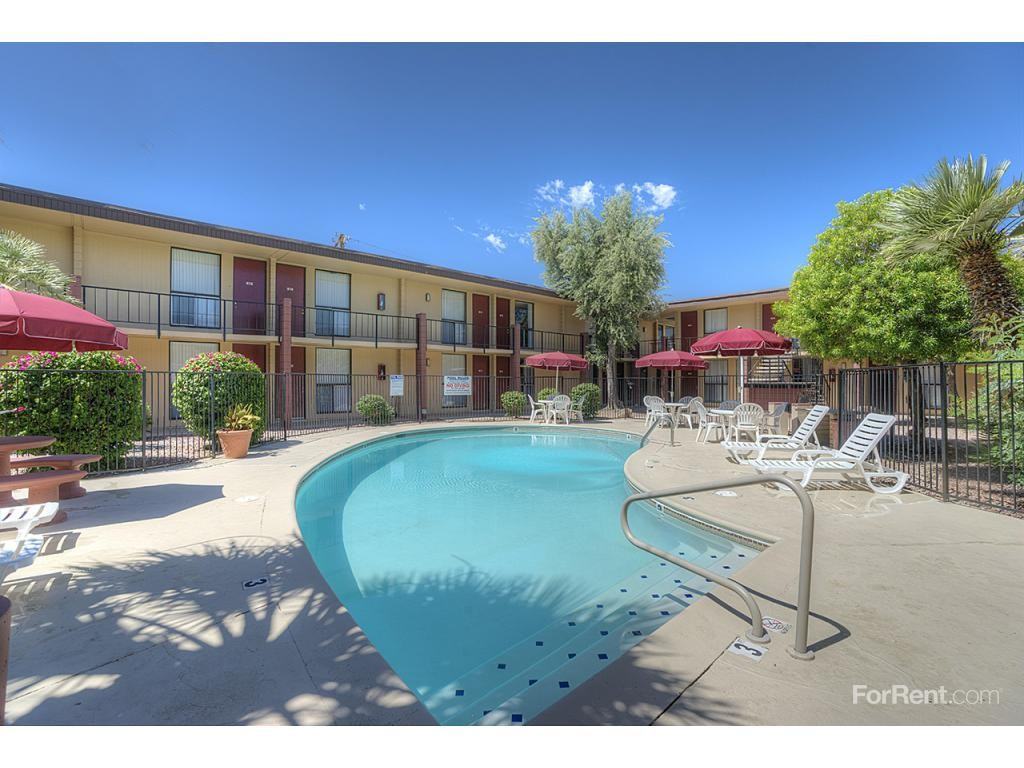 Warren 24th - Photo 3 of 7