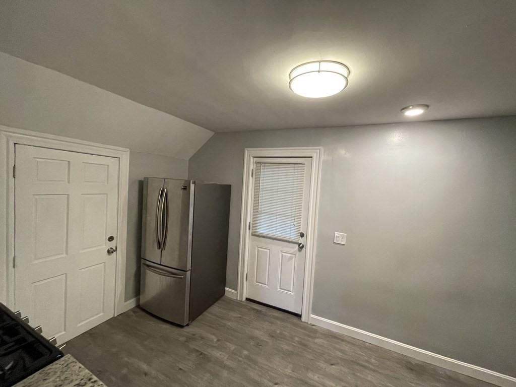 120 West St #3 - Photo 3 of 20