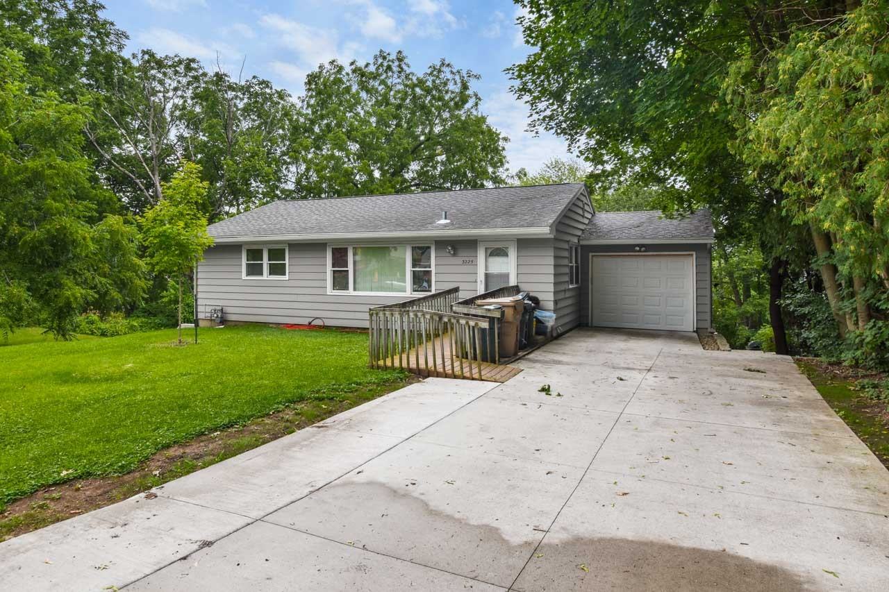 3225 Ridgeway Ave #2 - Photo 2 of 17