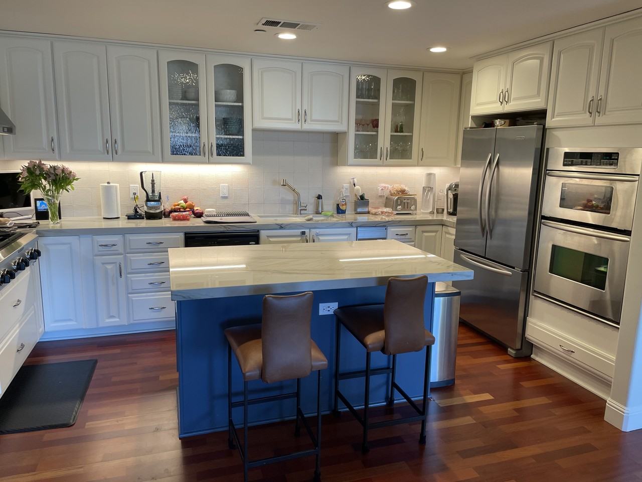 656 Walnut St #302 - Photo 2 of 9