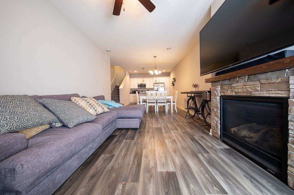 20618 Keystone Ave - Photo 3 of 22