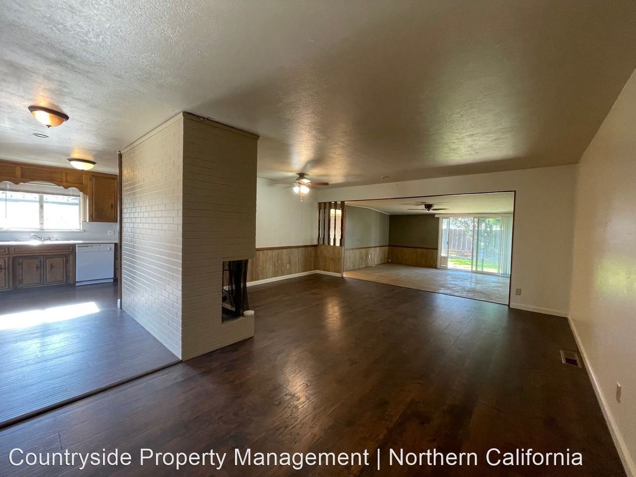 78 Stanislaus Ave - Photo 2 of 26