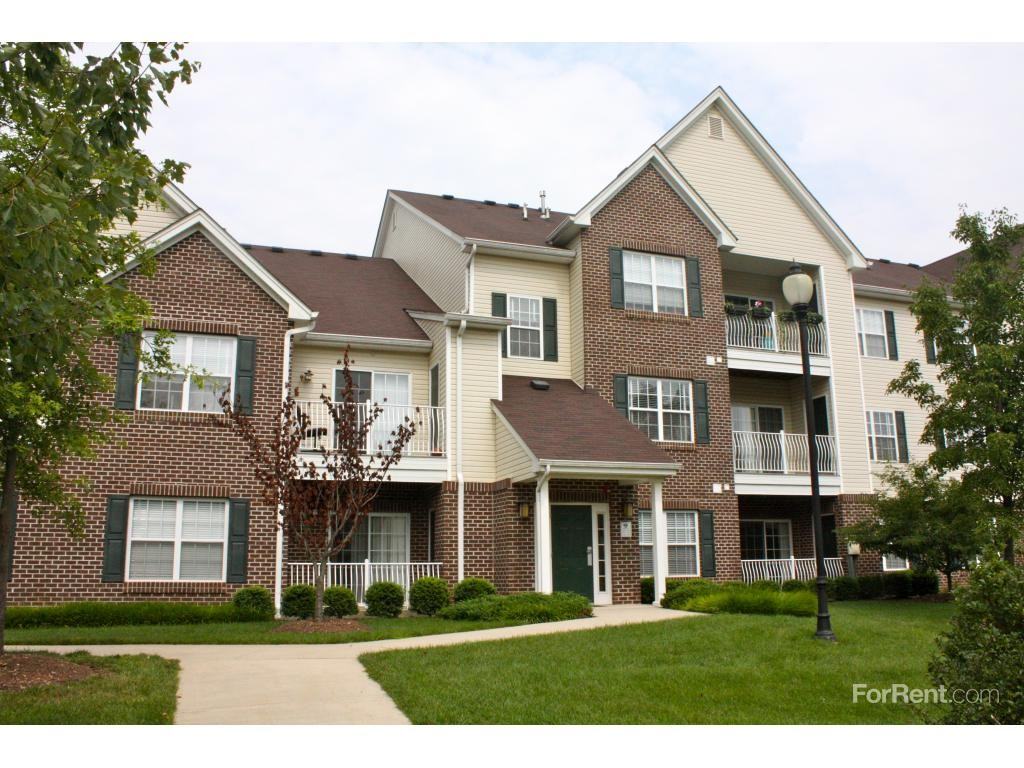 Windsor Woods - Photo 3 of 7