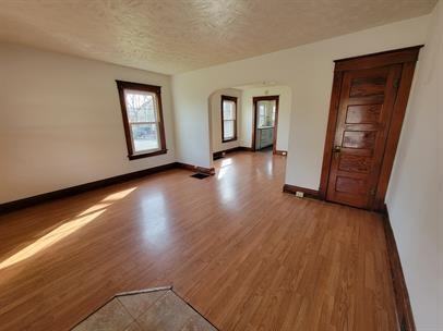 2132 U.S. 20 - Photo 3 of 9