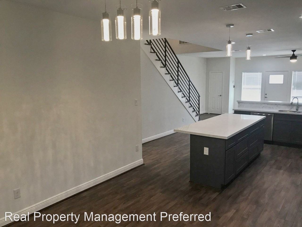 4913 Southwind St. - Photo 3 of 31