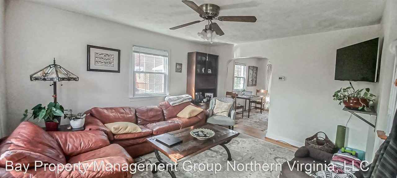 1504 Wayne St - Photo 3 of 21