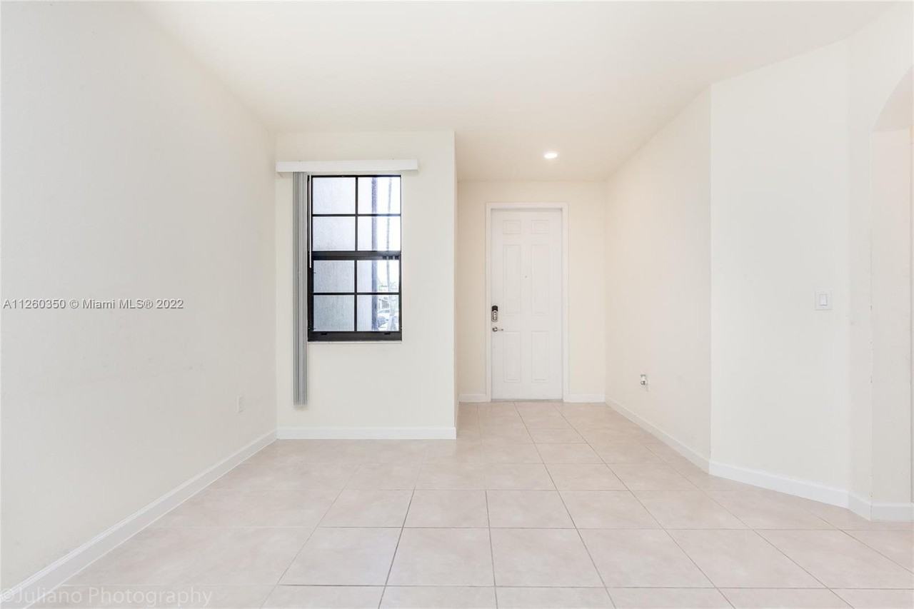 3379 W 94th Ter #3379 - Photo 3 of 8