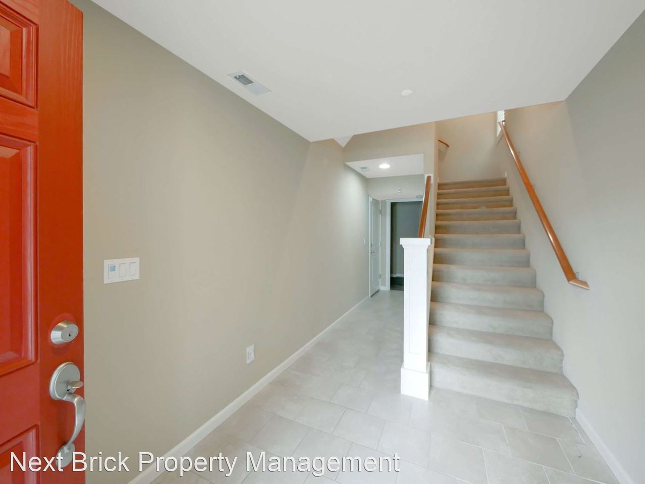 11410 177th Pl Ne - Photo 2 of 22