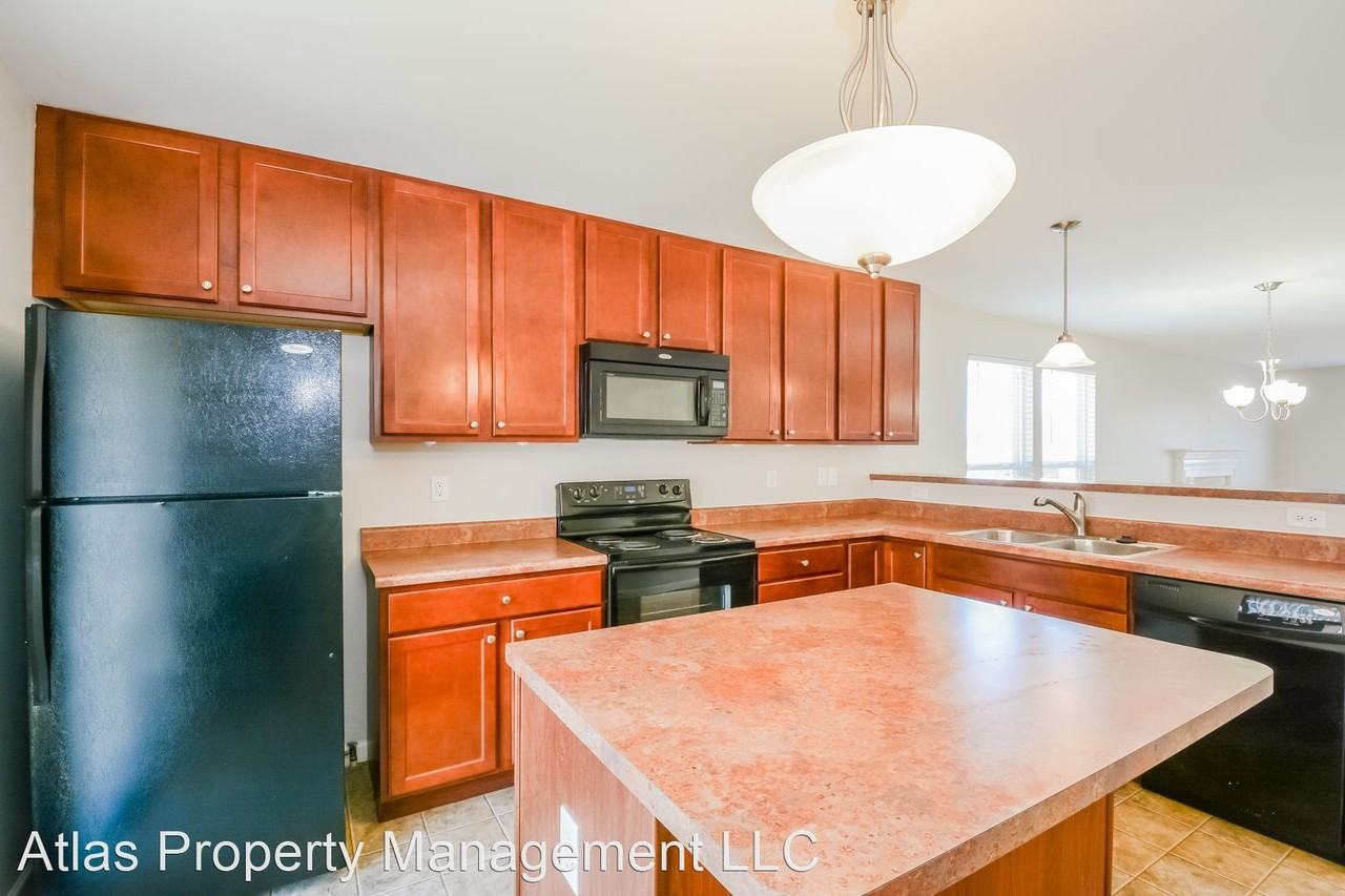 6573 Buckingham Palace Dr - Photo 2 of 13