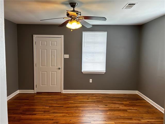 281 Anthony Ave - Photo 3 of 9