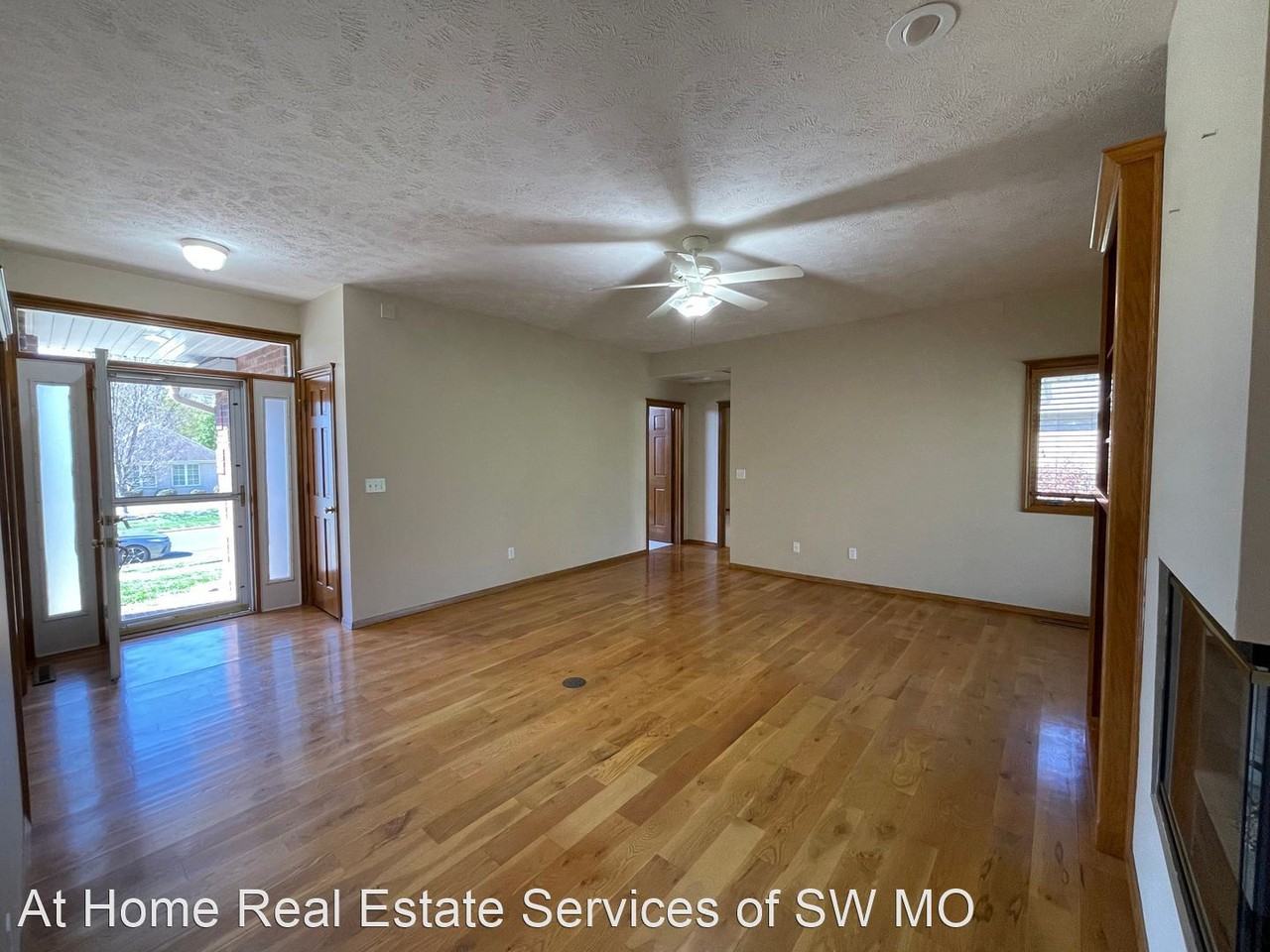 3657 E Kimberly Ln - Photo 3 of 16