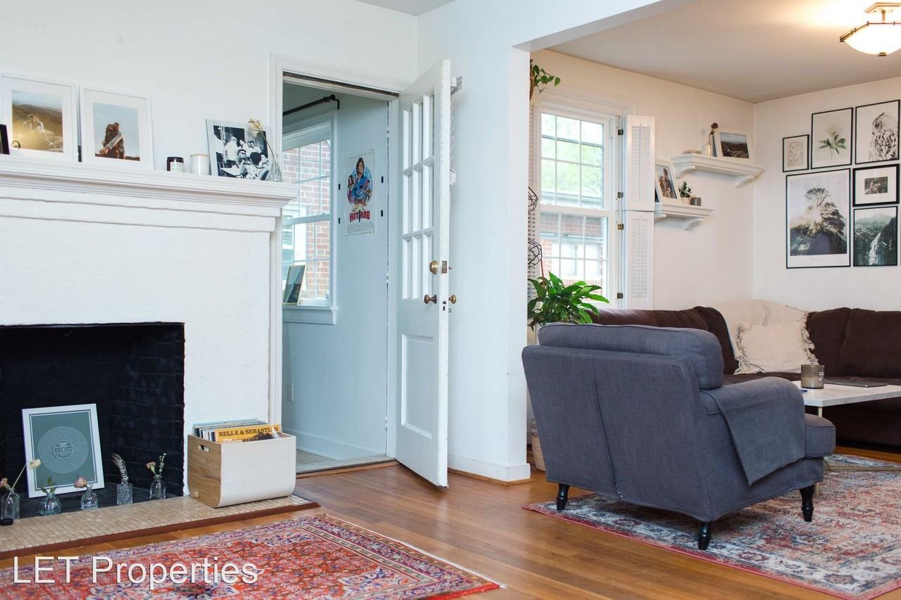 1812 W 45th St - Photo 3 of 36